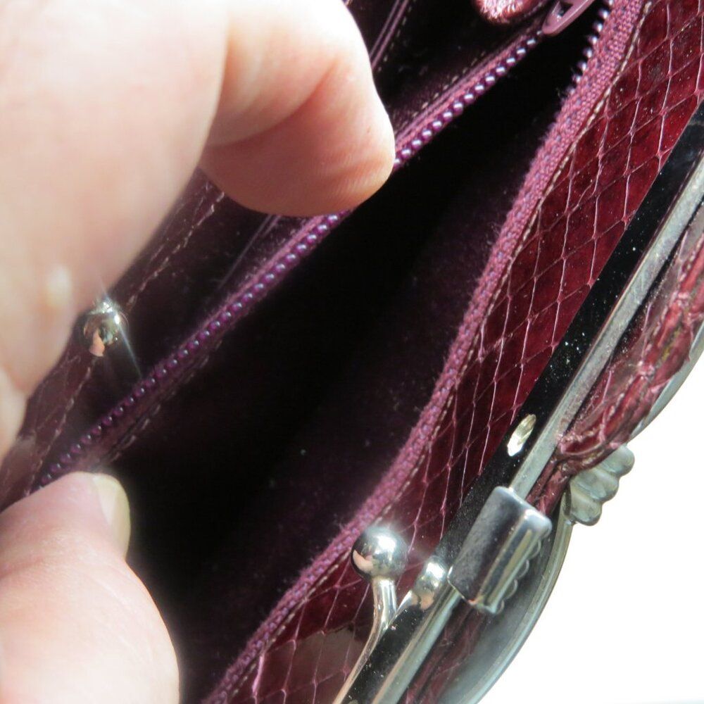 Judith Leiber python clutch bag - Picture 11 of 11